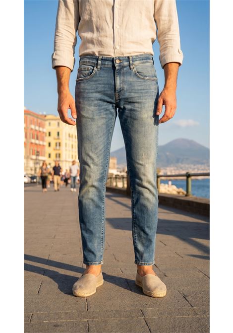 Jeans PT Torino denim lavaggio medio effetto used PT TORINO | JEANS | C5-DP05Z0S0240